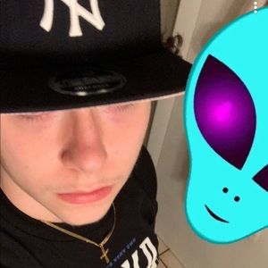 Meet your Posher, Dominick